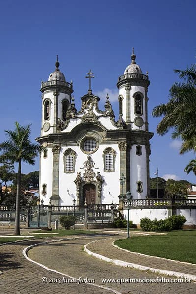 Minas Gerais: História e Natureza